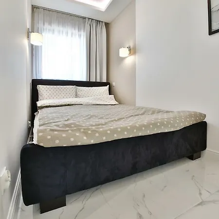 Sea And * غدانسك